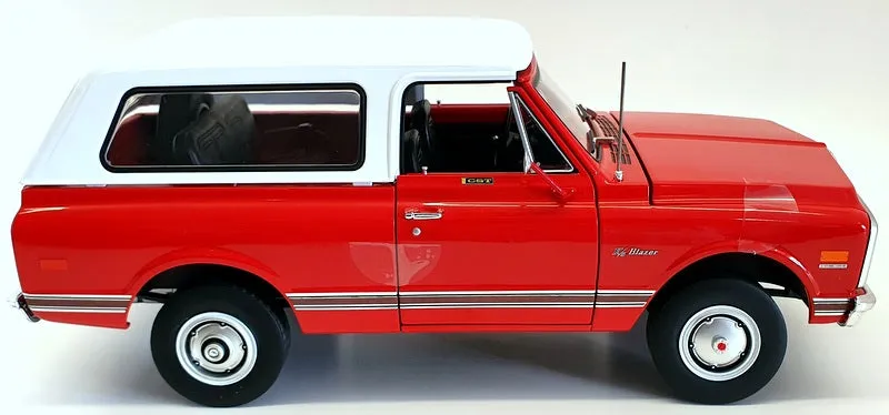 ACME 1/18 Scale A1807701 - 1969 Chevrolet K5 Blazer - Red