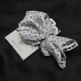 Kovove The Enchanting Polka Dot White Pocket Square