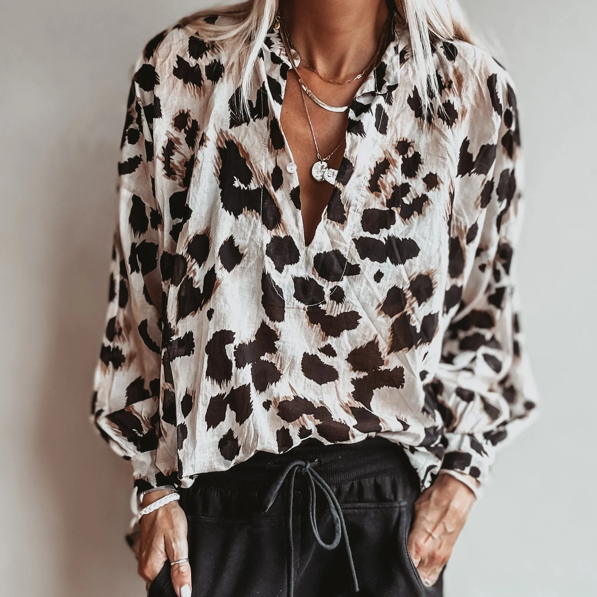 Leopard Mirabalono pattern blouse *NEW*